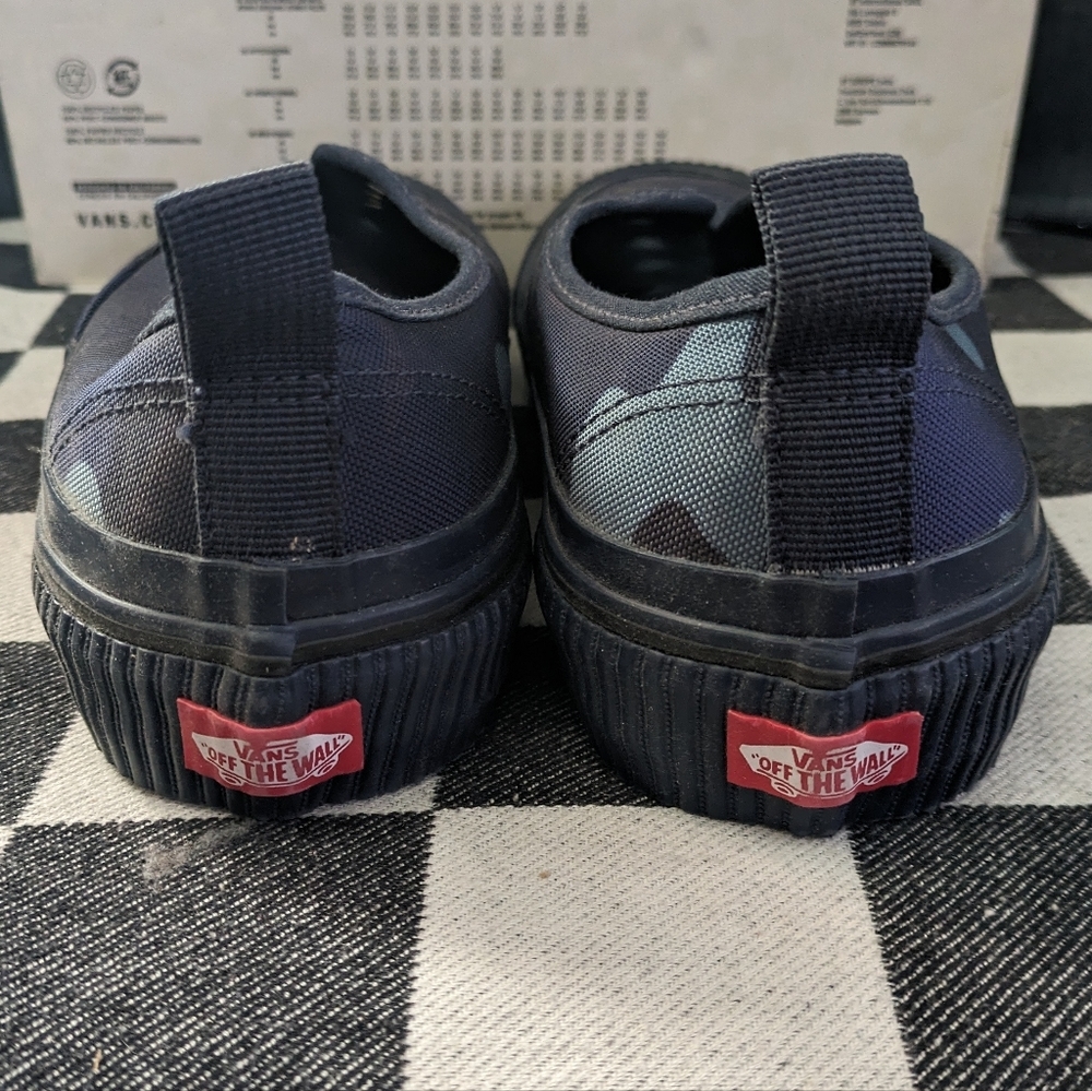 Vans Authentic HF Dress Blues Navy Camo Women 9.5 VNOA3MU1UL5108 Cap Toe NWT - Picture 10 of 10